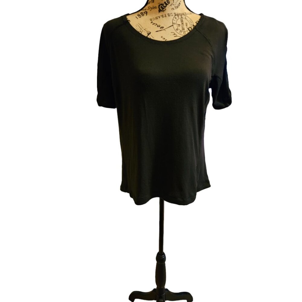 Lululemon Black Women's  Tees